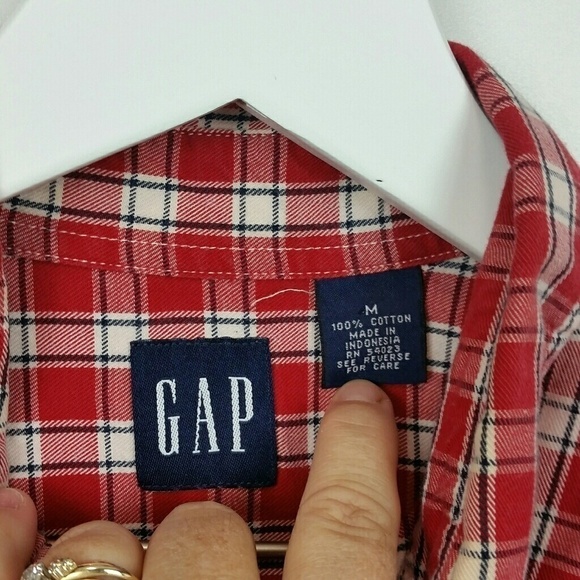 Gap button down plaid shirt, sz M - Picture 3 of 3